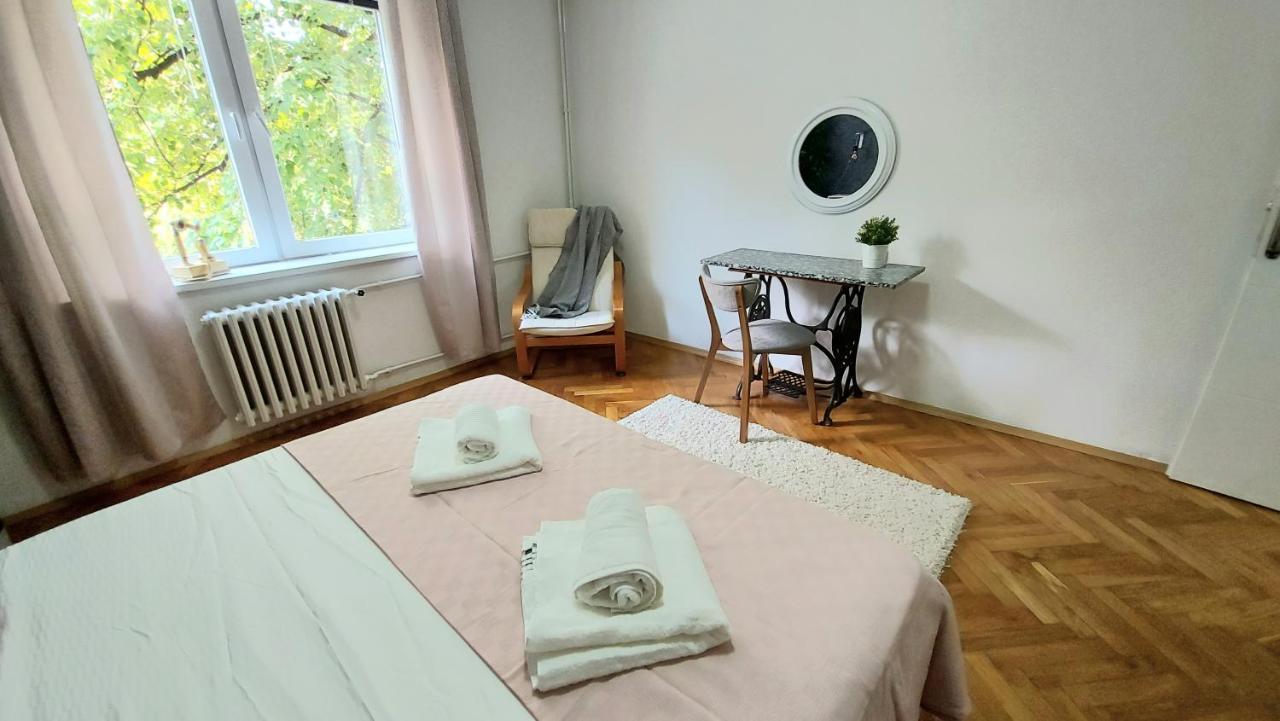 Inner City Two Bedroom Apartment Skopje Exterior foto